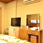 Cemile Sultan Butik Bed & Breakfast Birgi