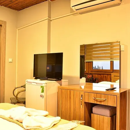 Cemile Sultan Butik Bed and Breakfast Birgi